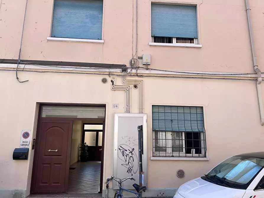 Immagine 2 di Appartamento in vendita  in Via Nino Bonnet 24 a Ferrara