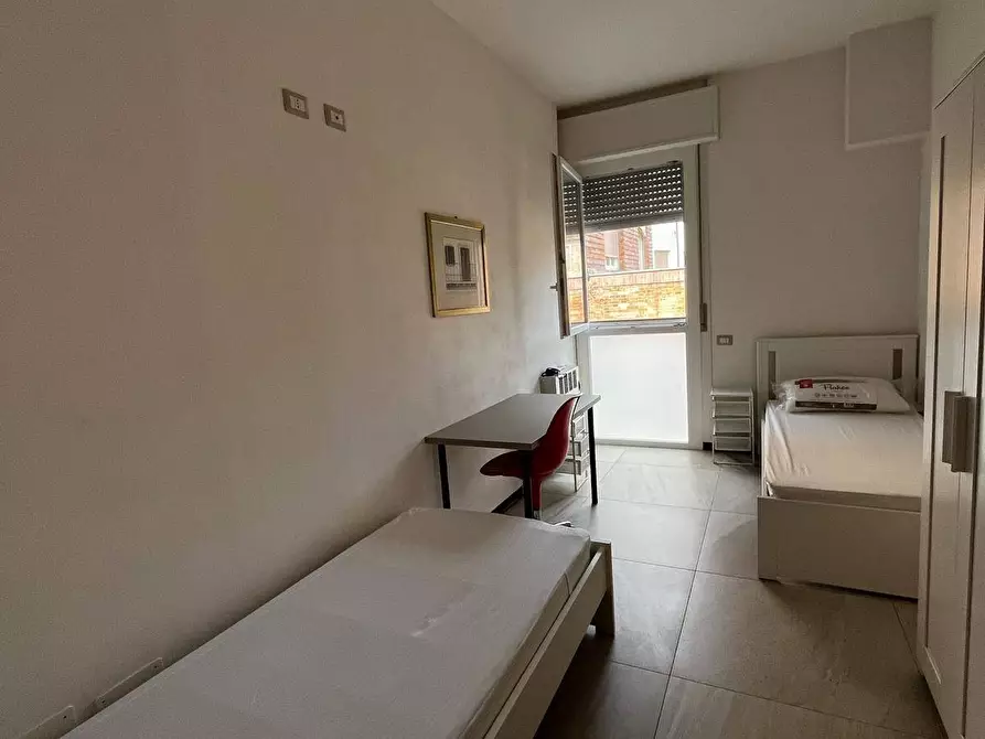 Immagine 8 di Camera in affitto  in Via Ludovico Ariosto 6 a Ferrara