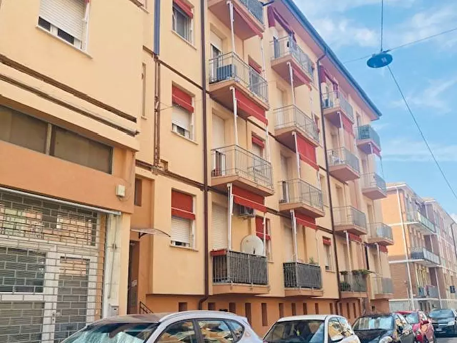 Immagine 2 di Appartamento in vendita  in Via Armida a Ferrara
