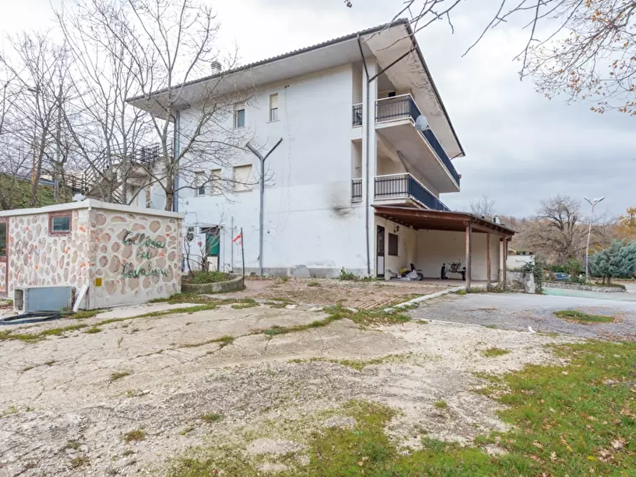 Immagine 29 di Attività commerciale in vendita  in contrada canale a Caramanico Terme