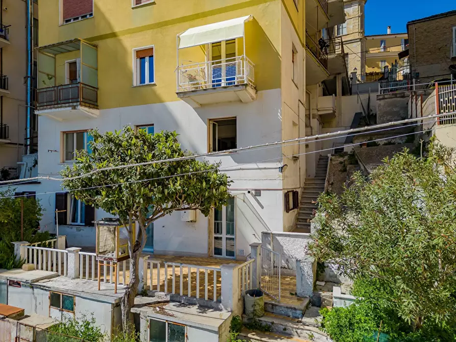 Immagine 10 di Appartamento in vendita  in via Nicola da Guardiagrele 21 a Chieti