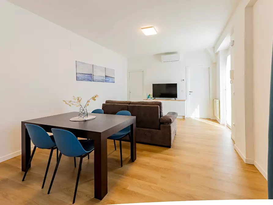 Immagine 2 di Appartamento in vendita  in via Nicola da Guardiagrele 21 a Chieti