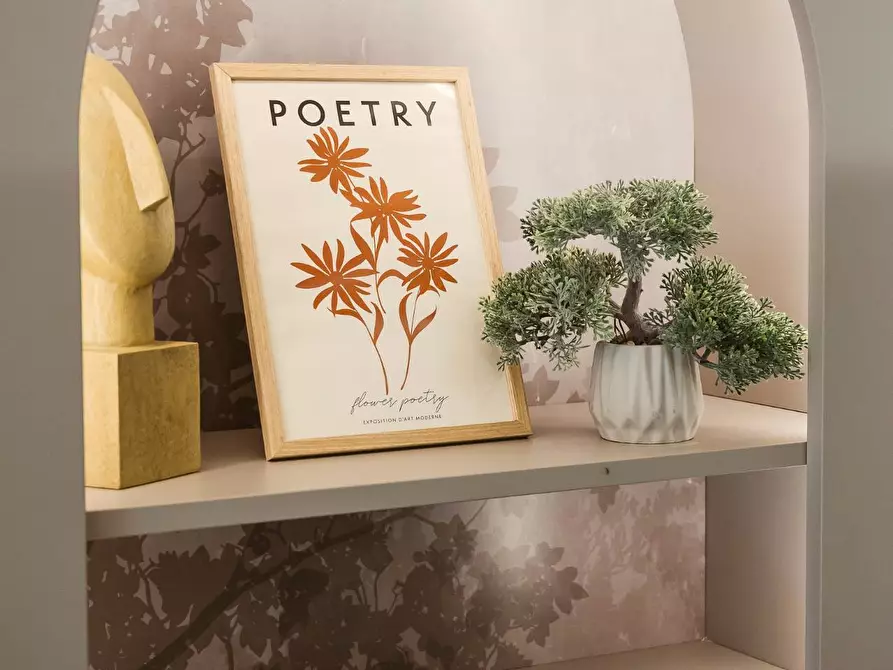 Immagine 25 di Locale commerciale in vendita  in piazza matteotti a Chieti