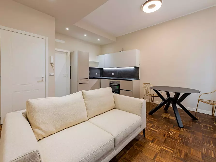 Immagine 6 di Appartamento in vendita  in via Silvino Olivieri 109 a Chieti