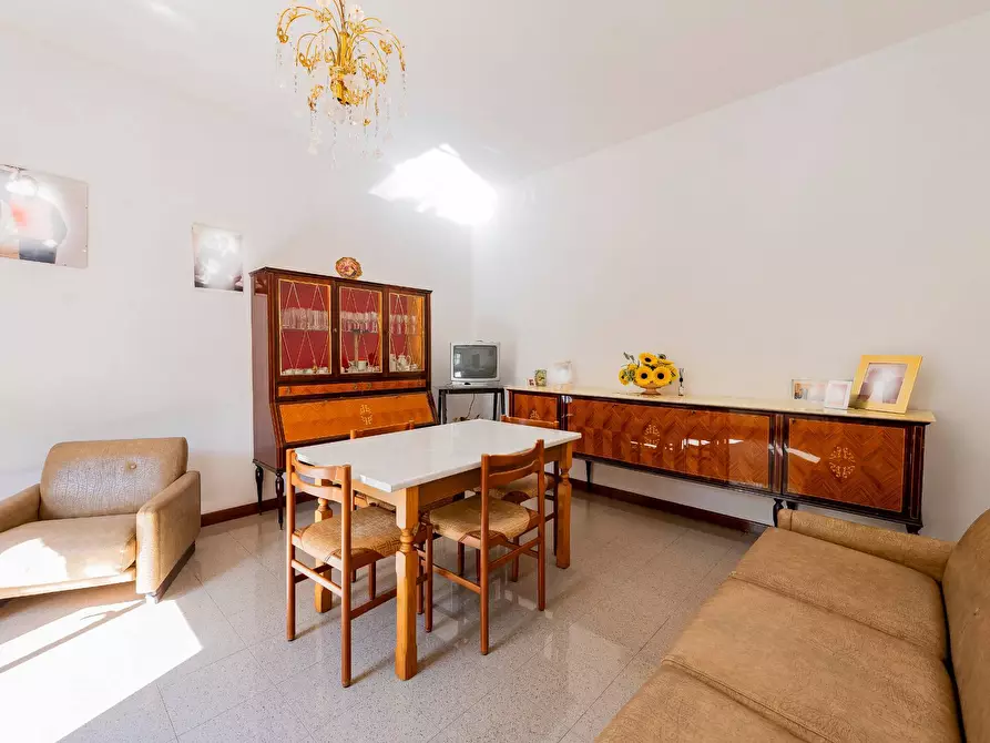 Immagine 14 di Casa indipendente in vendita  in via palazzo 56 a Ari
