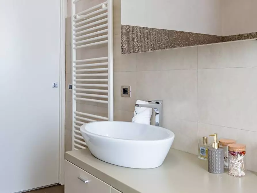 Immagine 15 di Appartamento in affitto  in Via Roma 6 a Chieti