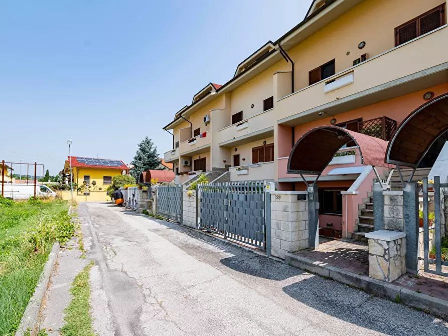 Immagine 23 di Appartamento in vendita  in via silvio pellico 22 a Manoppello