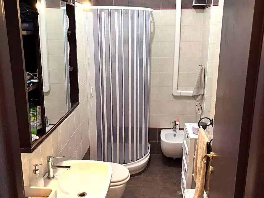 Immagine 6 di Appartamento in vendita  a Pescara