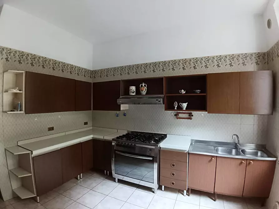 Immagine 10 di Appartamento in vendita  a Chieti