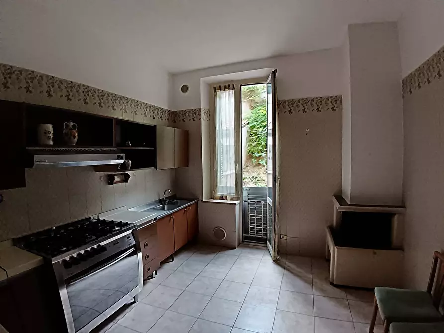 Immagine 12 di Appartamento in vendita  a Chieti