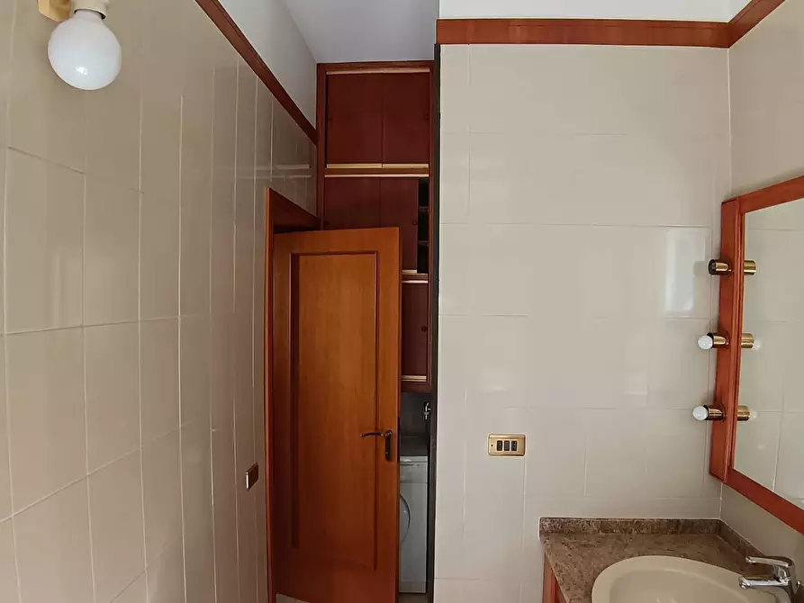 Immagine 20 di Appartamento in vendita  a Chieti