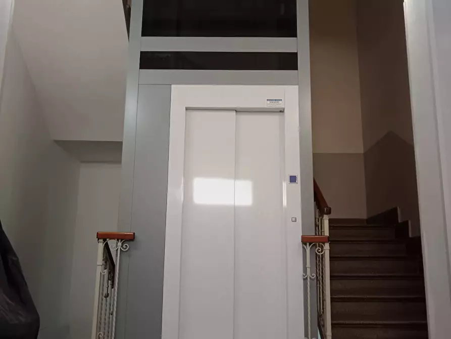 Immagine 3 di Appartamento in vendita  a Chieti