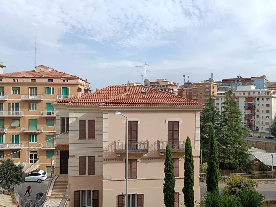 Immagine 9 di Appartamento in vendita  a Chieti