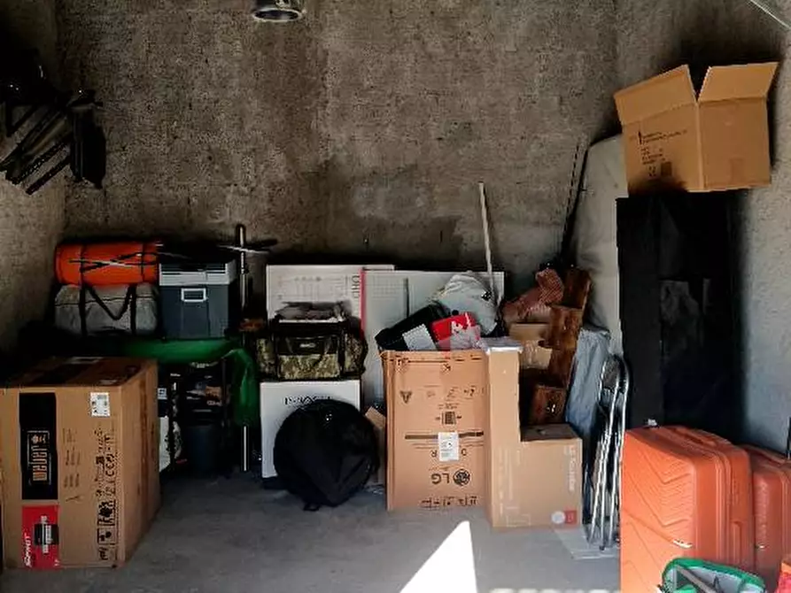 Immagine 36 di Appartamento in vendita  a Chieti