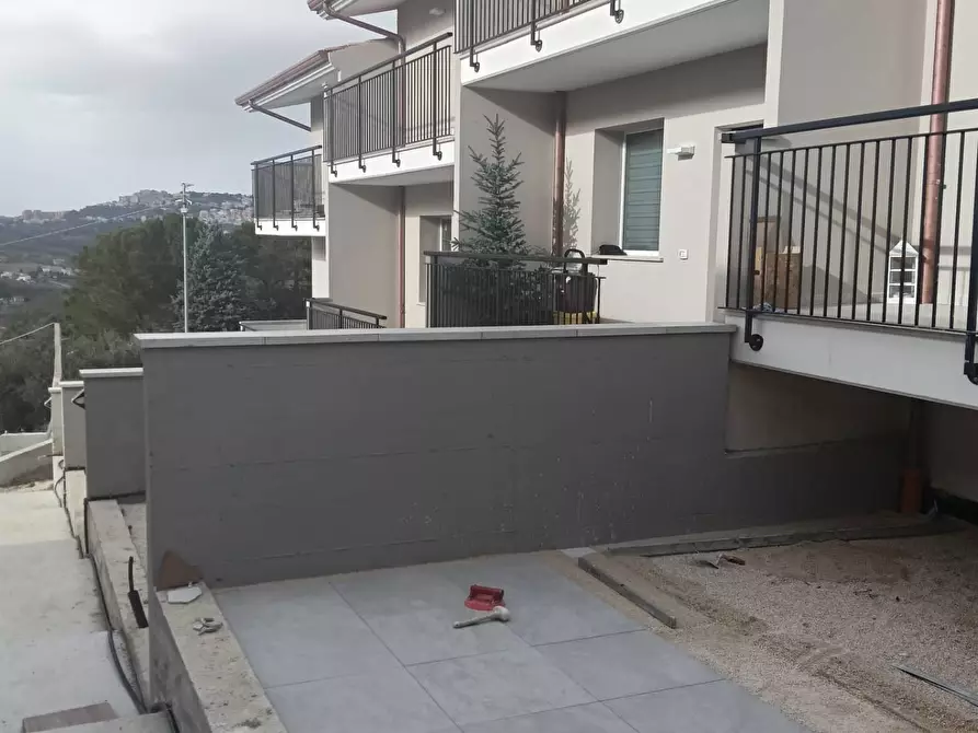 Immagine 25 di Villetta a schiera in vendita  in contrada canale a Bucchianico