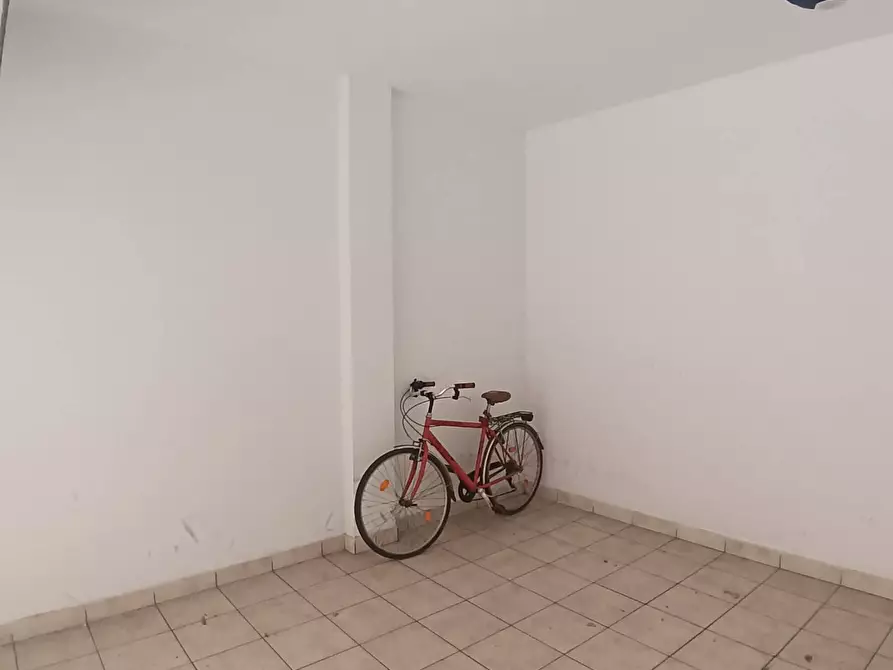 Immagine 4 di Box auto in vendita  in Via Palermo 32 a Pescara