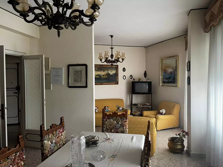 Immagine 2 di Appartamento in vendita  in via parladore 3 a Chieti
