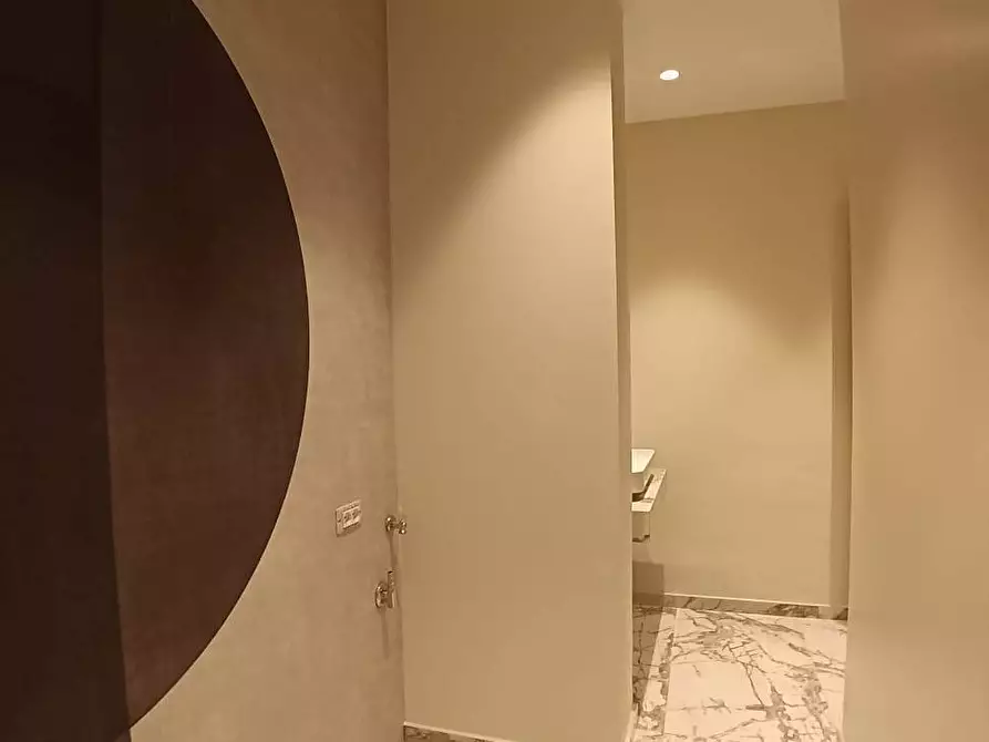 Immagine 17 di Appartamento in vendita  a Chieti