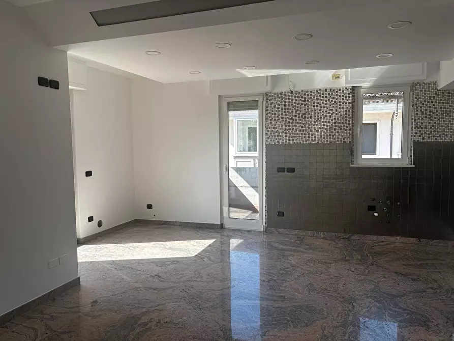Immagine 3 di Appartamento in vendita  in VIA TEVERE 1 a San Giovanni Teatino