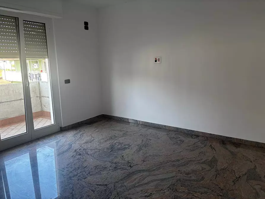 Immagine 8 di Appartamento in vendita  in VIA TEVERE 1 a San Giovanni Teatino