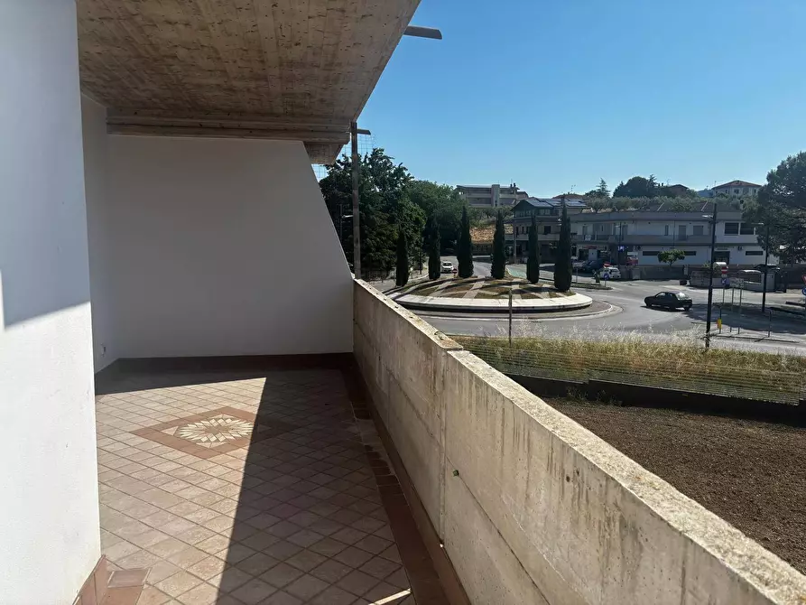Immagine 12 di Appartamento in vendita  in VIA TEVERE 1 a San Giovanni Teatino