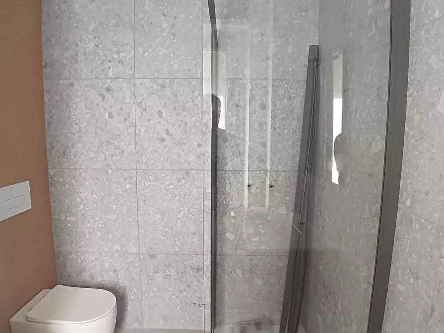 Immagine 5 di Appartamento in vendita  in via pianell 4 a Chieti