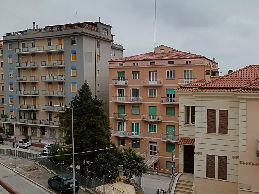 Immagine 19 di Appartamento in vendita  a Chieti