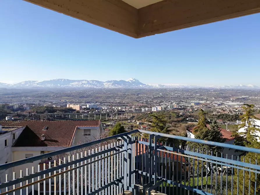 Immagine 1 di Appartamento in vendita  in via dei frentani 102 a Chieti