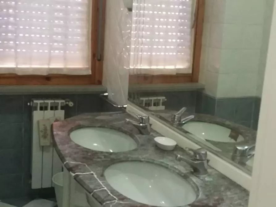 Immagine 24 di Appartamento in vendita  in via dei frentani 102 a Chieti