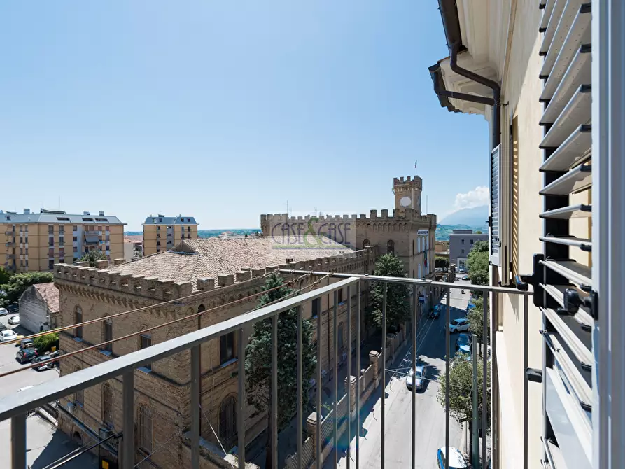 Immagine 6 di Appartamento in vendita  in piazza garibaldi 14 a Chieti