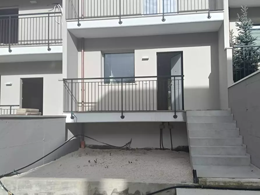 Immagine 6 di Villetta a schiera in vendita  in contrada canale 34 a Bucchianico
