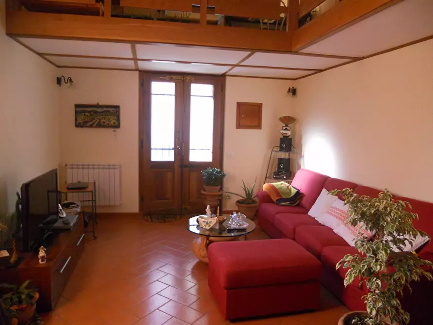 Immagine 2 di Appartamento in vendita  a Montespertoli