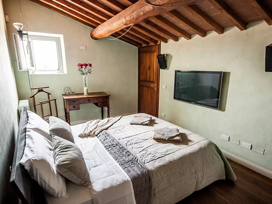 Immagine 10 di Villetta a schiera in vendita  a Montespertoli