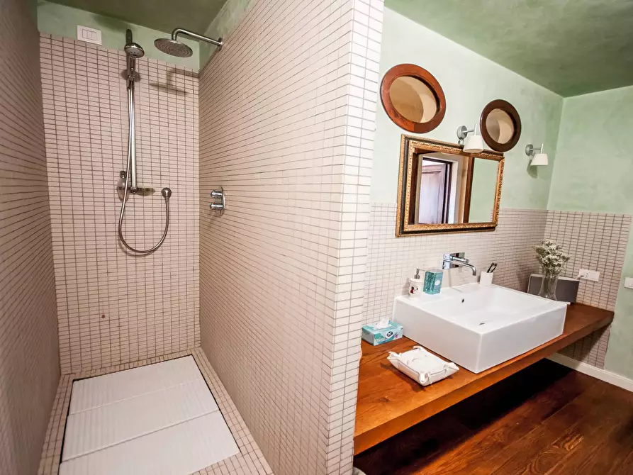 Immagine 16 di Villetta a schiera in vendita  a Montespertoli