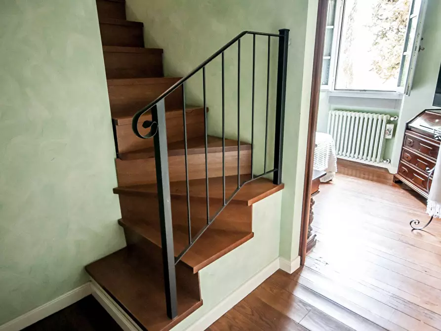 Immagine 9 di Villetta a schiera in vendita  a Montespertoli