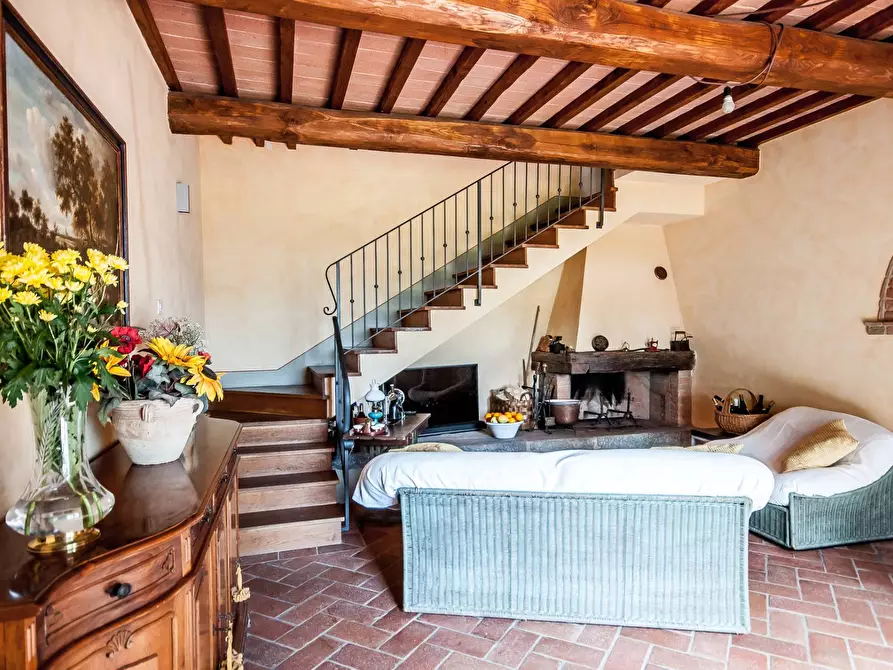 Immagine 2 di Villetta a schiera in vendita  a Montespertoli