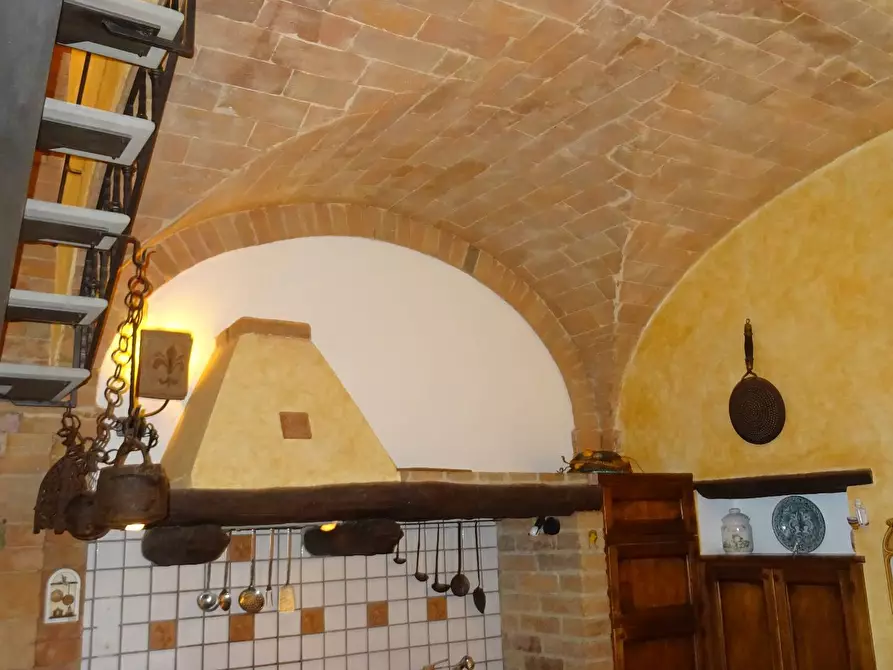 Immagine 5 di Rustico / casale in vendita  a Montespertoli