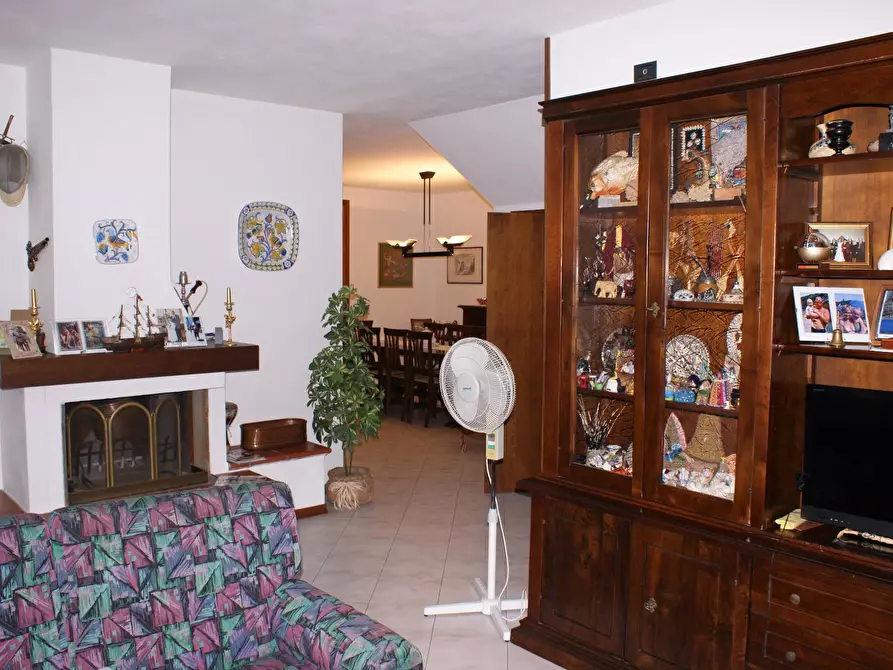 Immagine 14 di Villetta a schiera in vendita  a Montespertoli