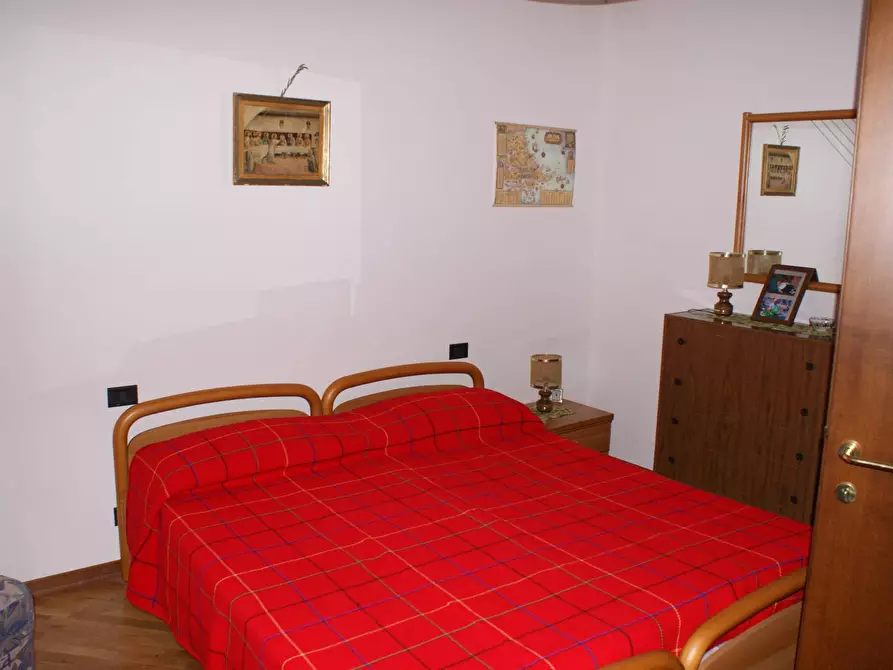 Immagine 4 di Villetta a schiera in vendita  a Montespertoli