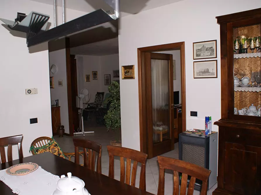 Immagine 10 di Villetta a schiera in vendita  a Montespertoli