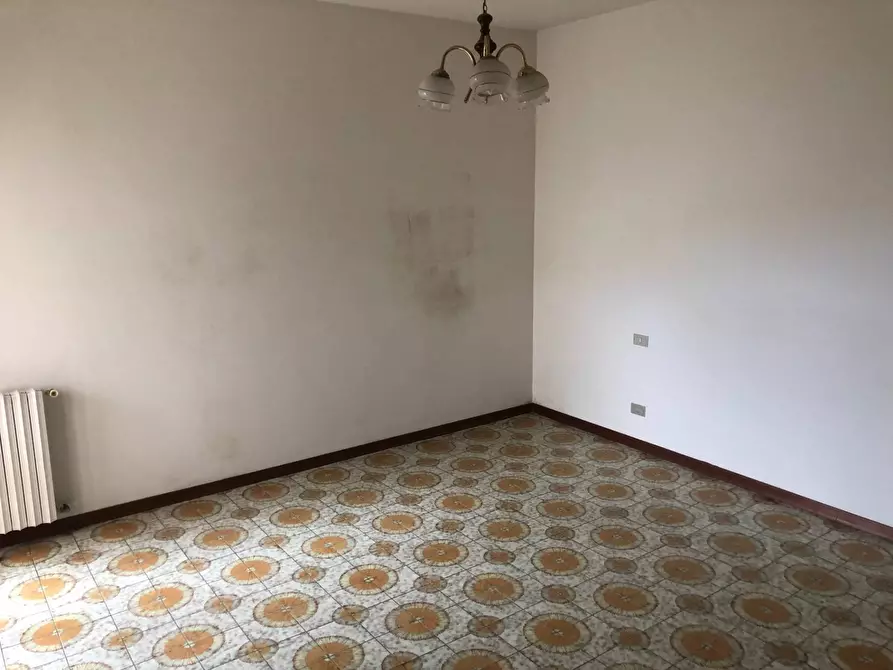 Immagine 10 di Appartamento in vendita  a Montespertoli