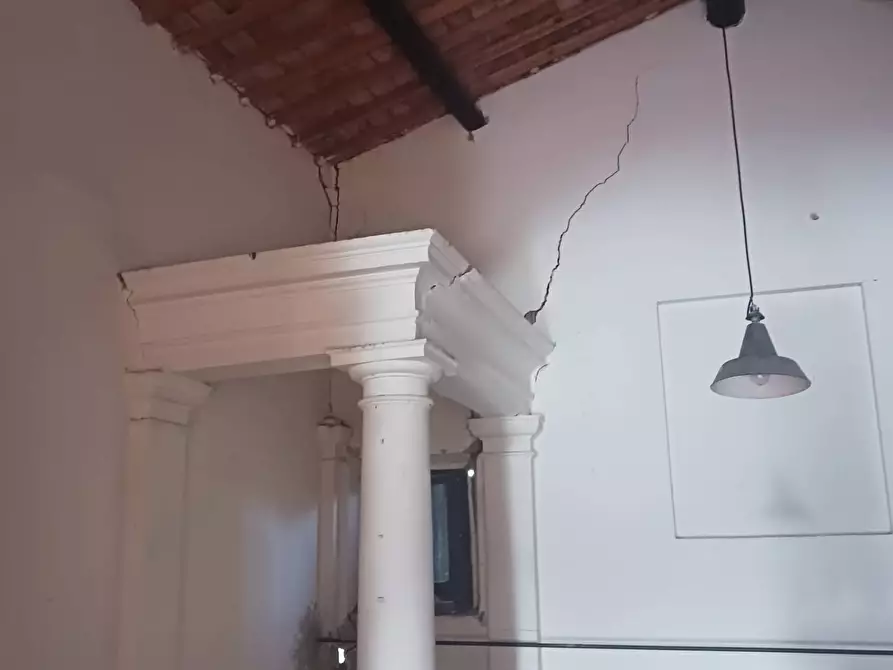 Immagine 6 di Rustico / casale in vendita  a Castelfiorentino