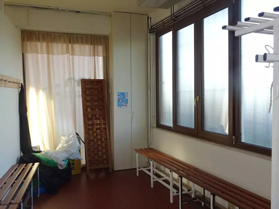 Immagine 3 di Magazzino   a Montespertoli