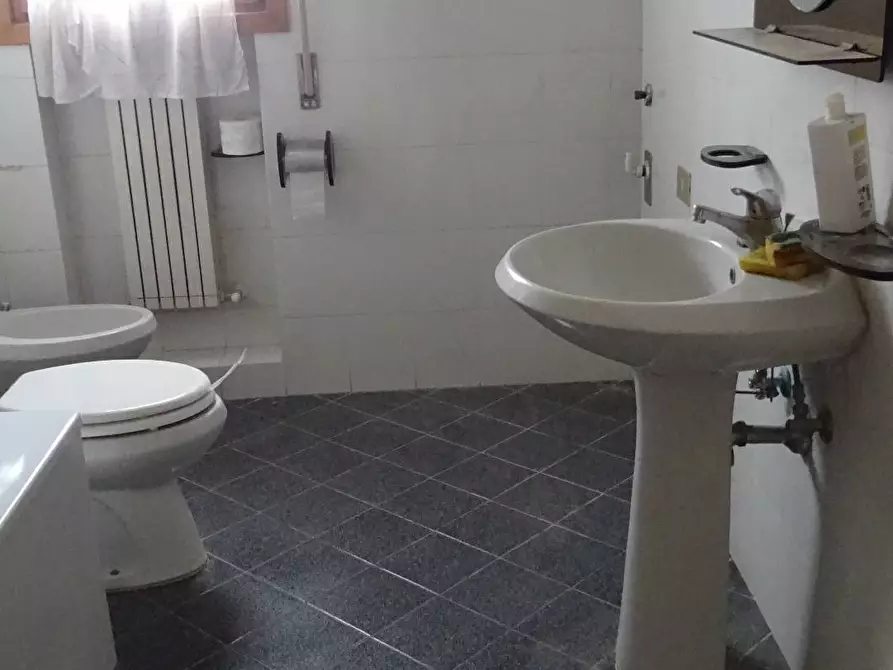 Immagine 4 di Appartamento in vendita  a Montespertoli