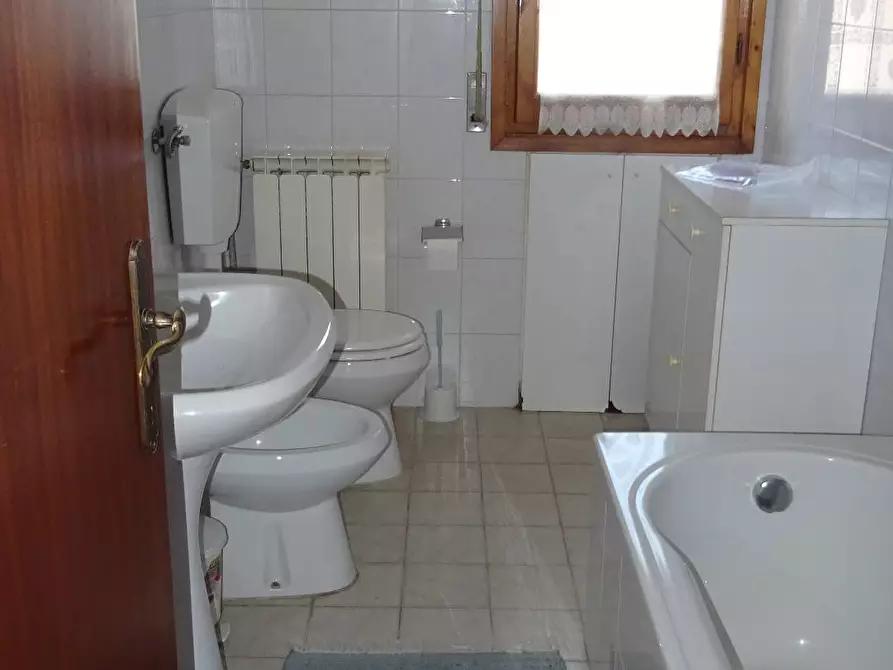 Immagine 9 di Appartamento in vendita  a Montespertoli