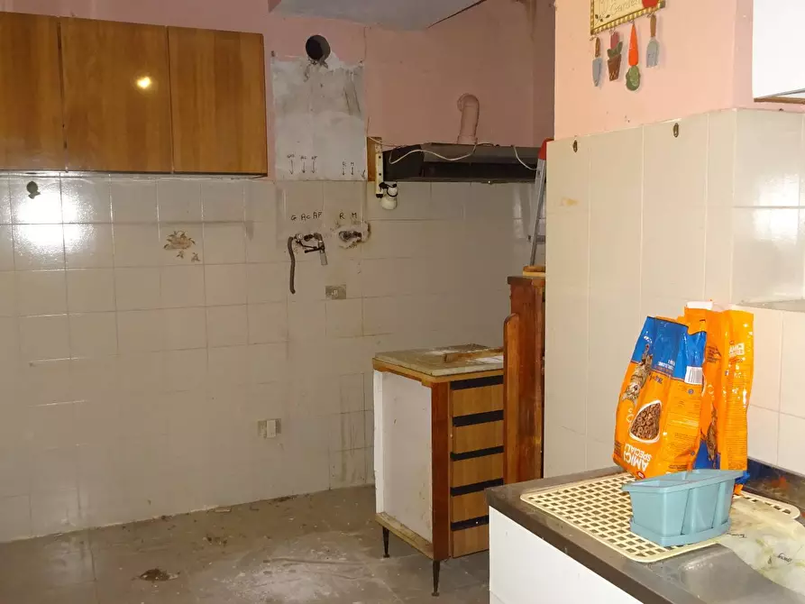 Immagine 5 di Villa in vendita  a Montespertoli