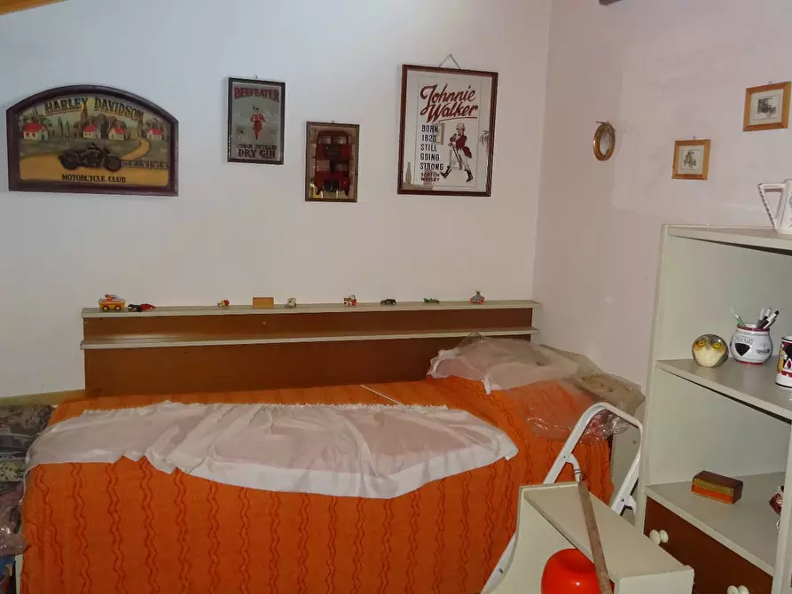 Immagine 26 di Villa in vendita  a Montespertoli