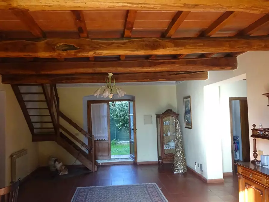 Immagine 3 di Villa in vendita  a Montespertoli