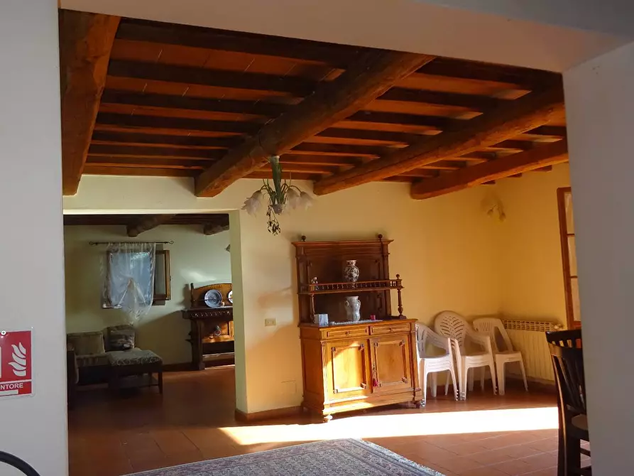 Immagine 9 di Villa in vendita  a Montespertoli