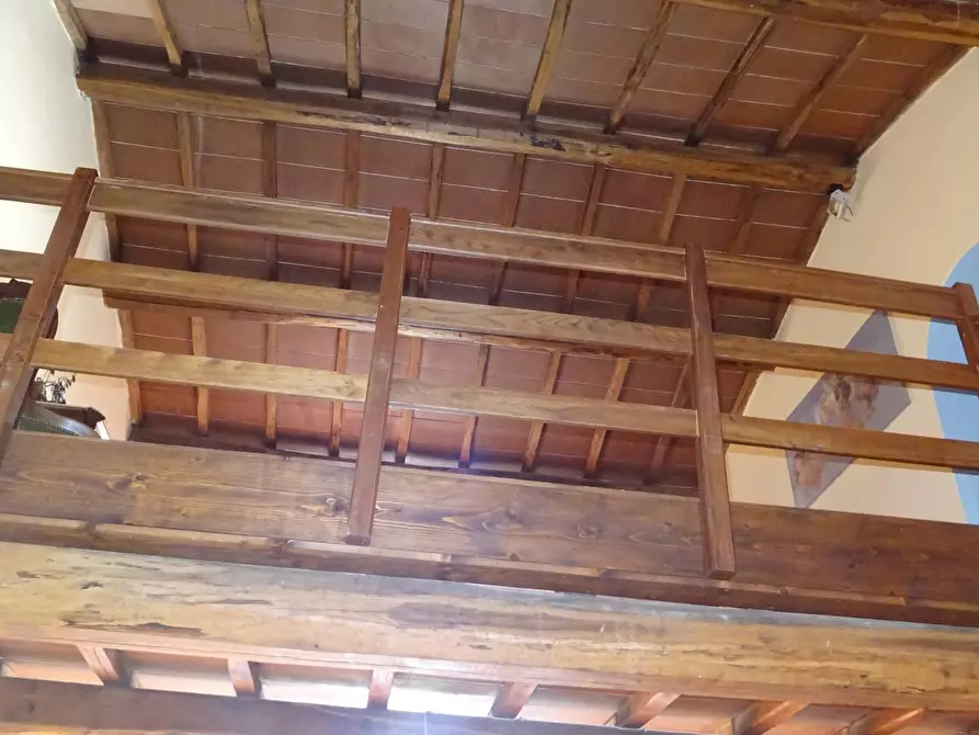 Immagine 15 di Villa in vendita  a Montespertoli